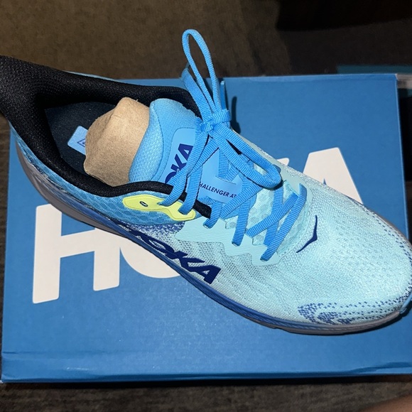 HOKA ONE ONE - Picture 2 of 6